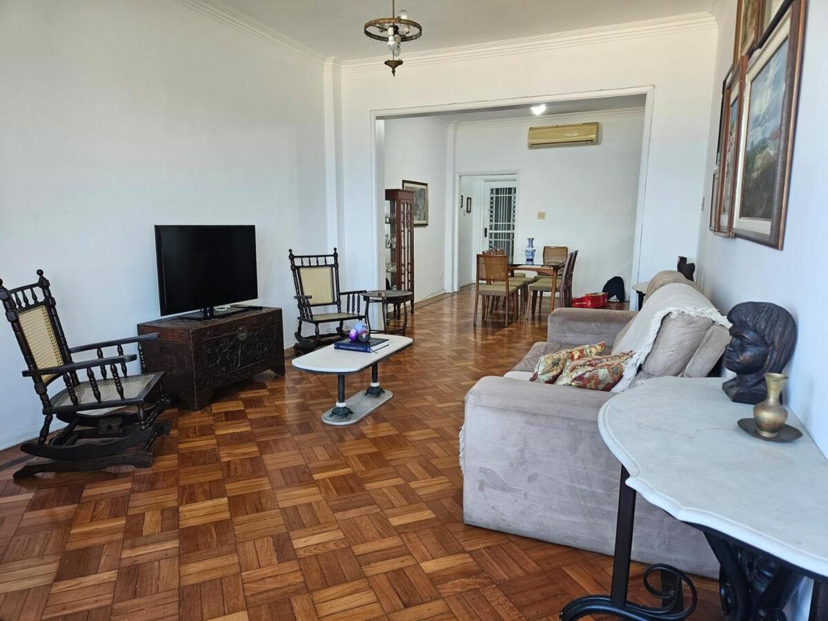 Seafront Art Apartamento *