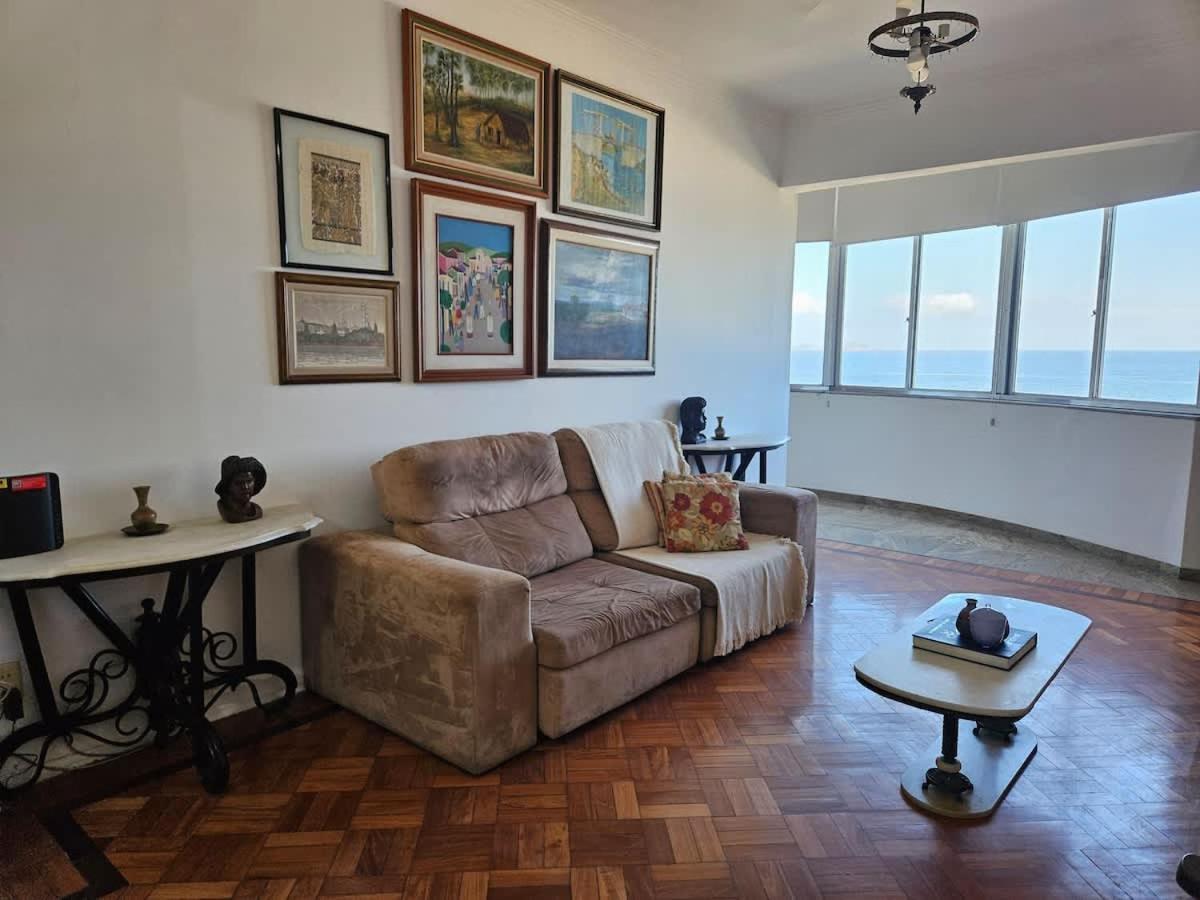Apartamento Seafront Art