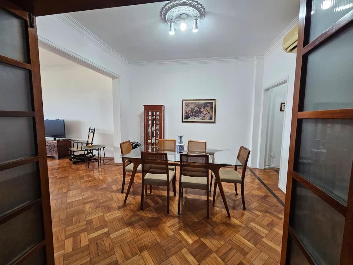 Seafront Art Apartamento
